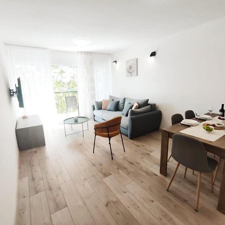 Apartman Dori Pula Exterior photo